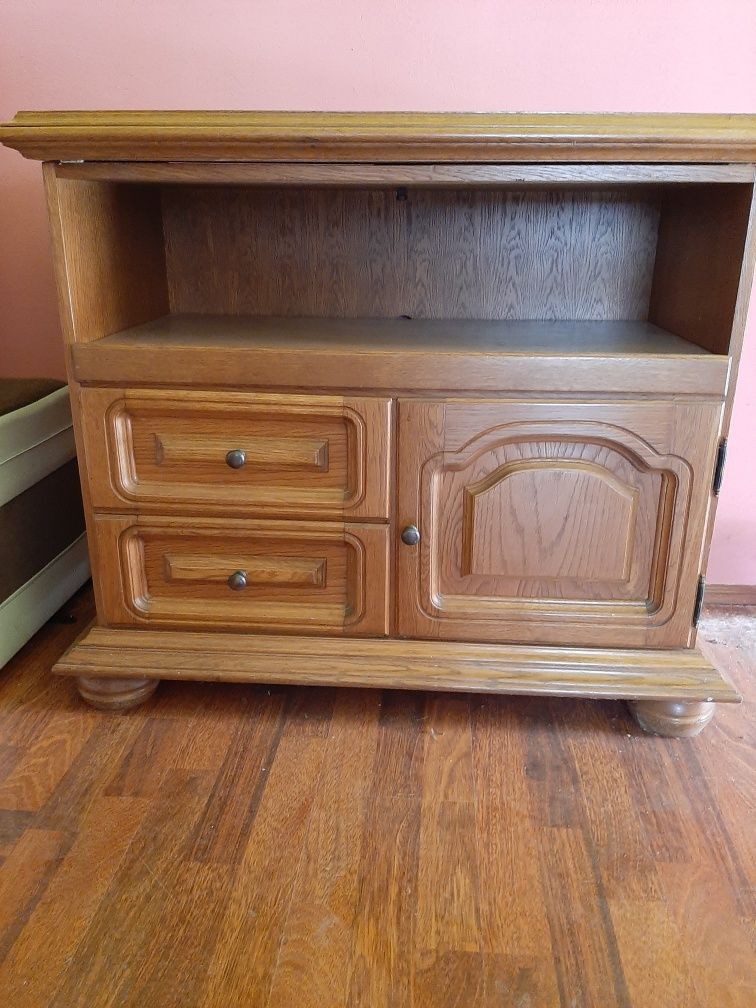 Mobilier de vanzare