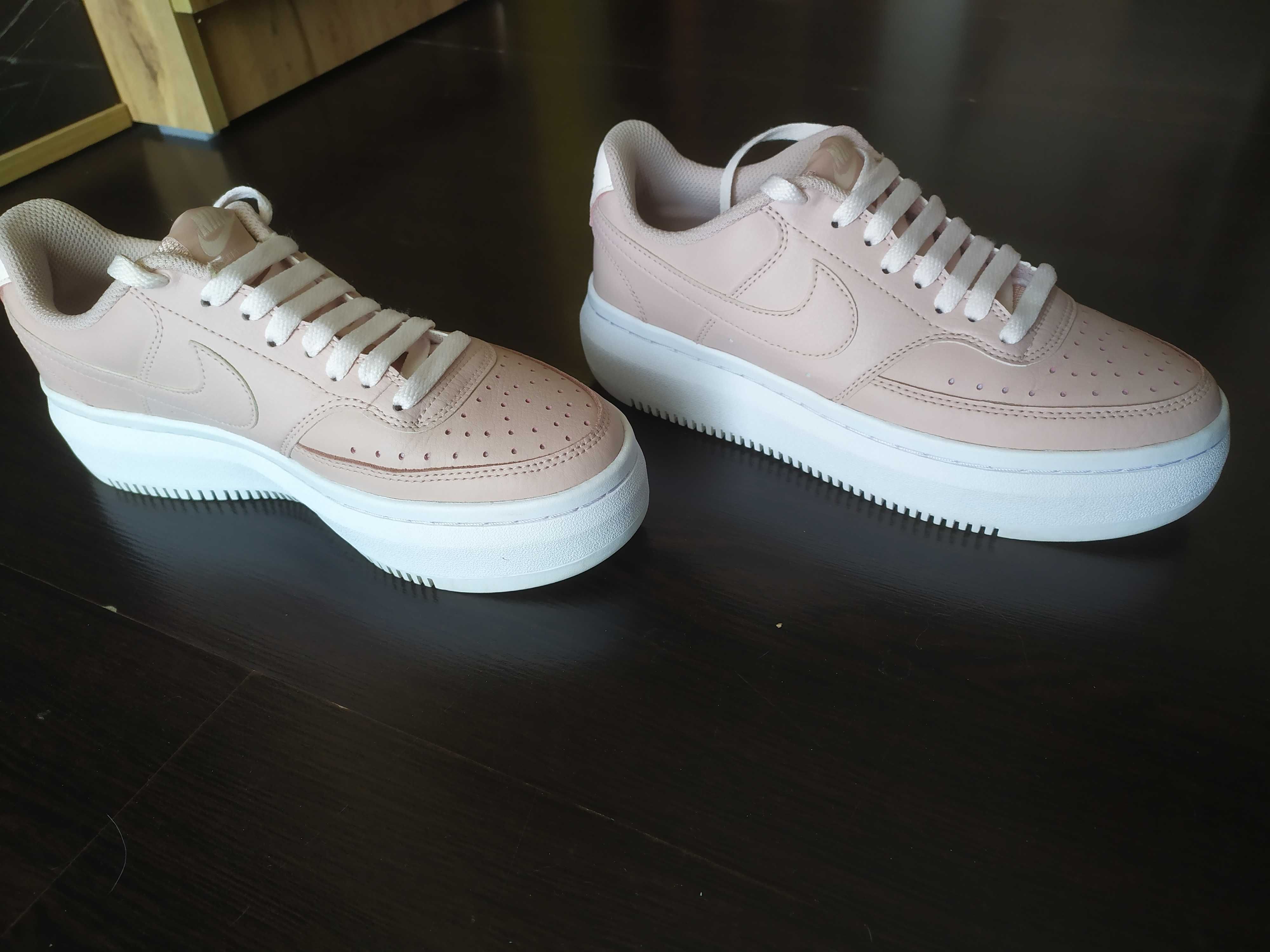 Дамски маратонки Nike Court Vision Alta , номер 38 -Розов.