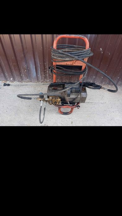 Pompa de spalat cu  presiune