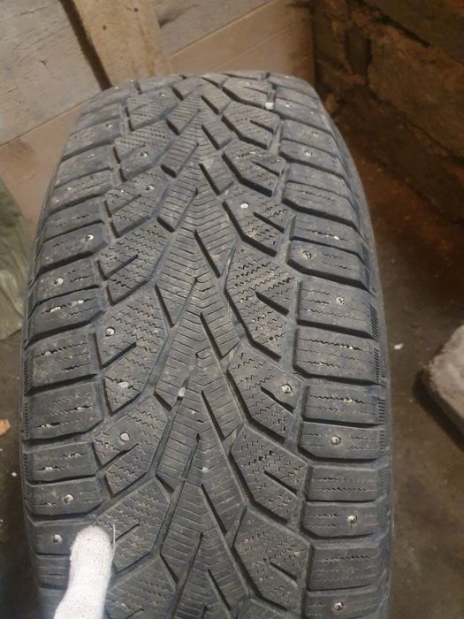 Продам зимний комплект резины 265/65/17