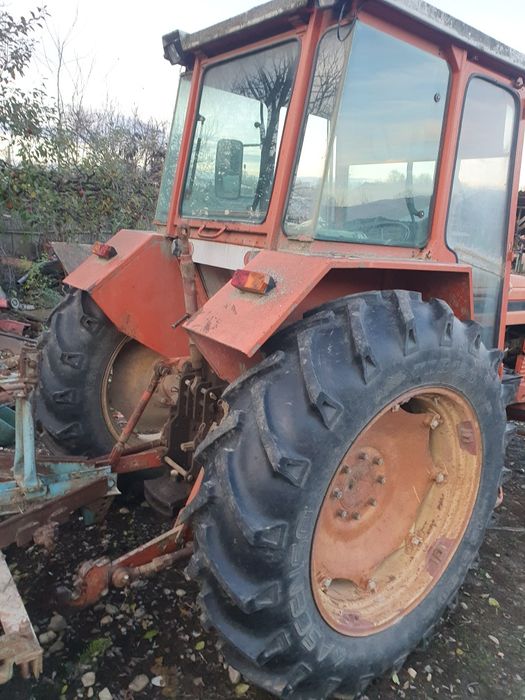 Tractor Renault 1151 4