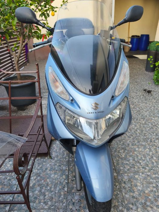 Suzuki burgman 125 înmatriculat , stare foarte bună