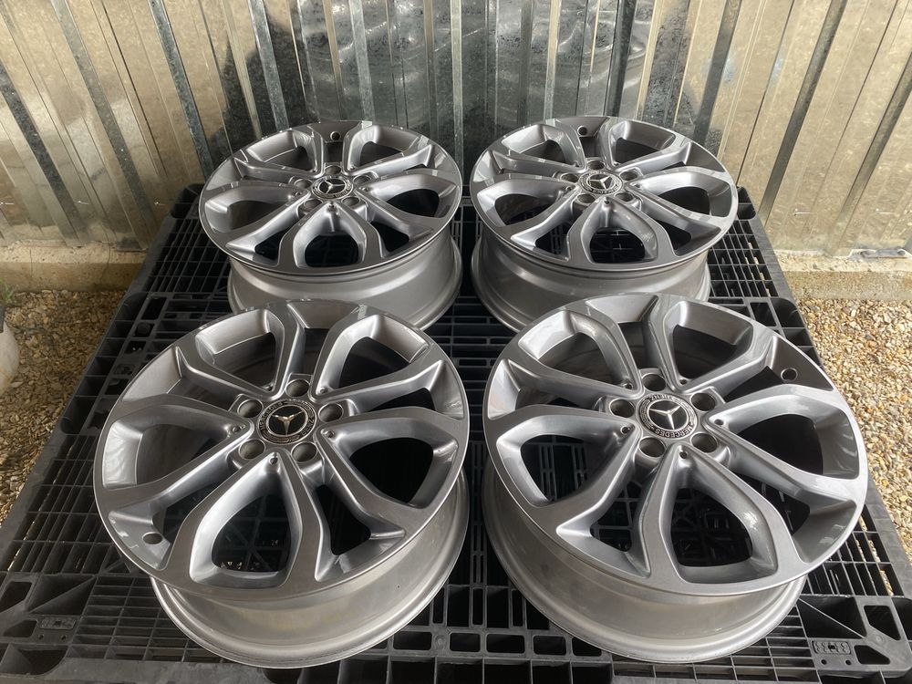 17 цола 5 х 112 мм Мерцедес C Класа W 205 , A , B , CLA , GLB , V