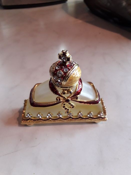 Шишенца за парфюм