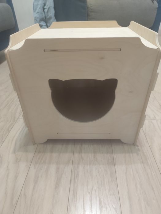 Домик для кота + игрушка