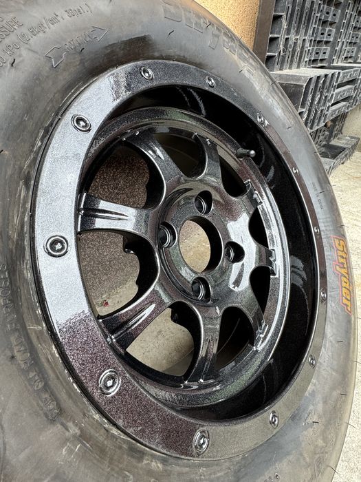 Set jante cu cauciucuri Atv