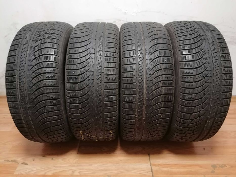 235/55/17 Bridgestone / Nokian зимни гуми