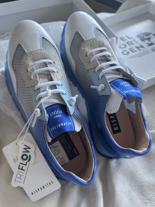 Чисто нови спортни дамски обувки Hispanitas