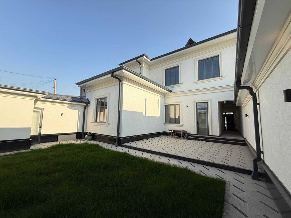 Центрда жойлашган ховли сотилади Шайхонтоҳур Ориентир: Малика бозори