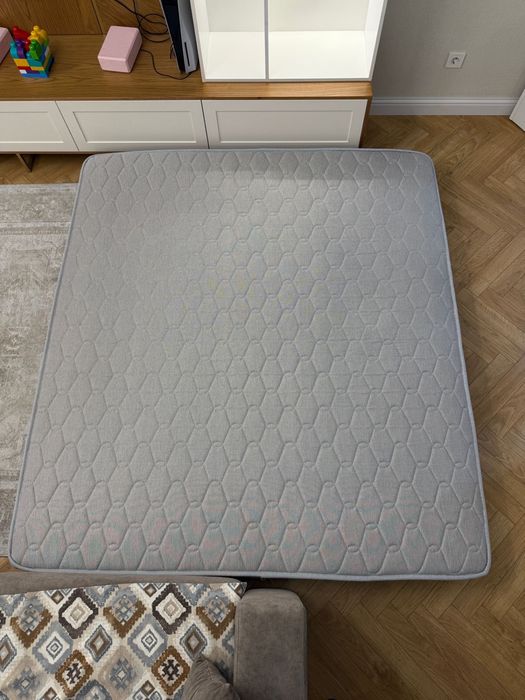 Матрац двухспальний  2,0*1,8