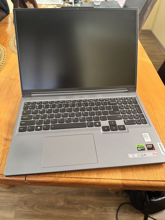 Laptop Gaming Slim 5 16AHP9 RTX 4070 TVA Deductibil 1TB Amd ryzen 7