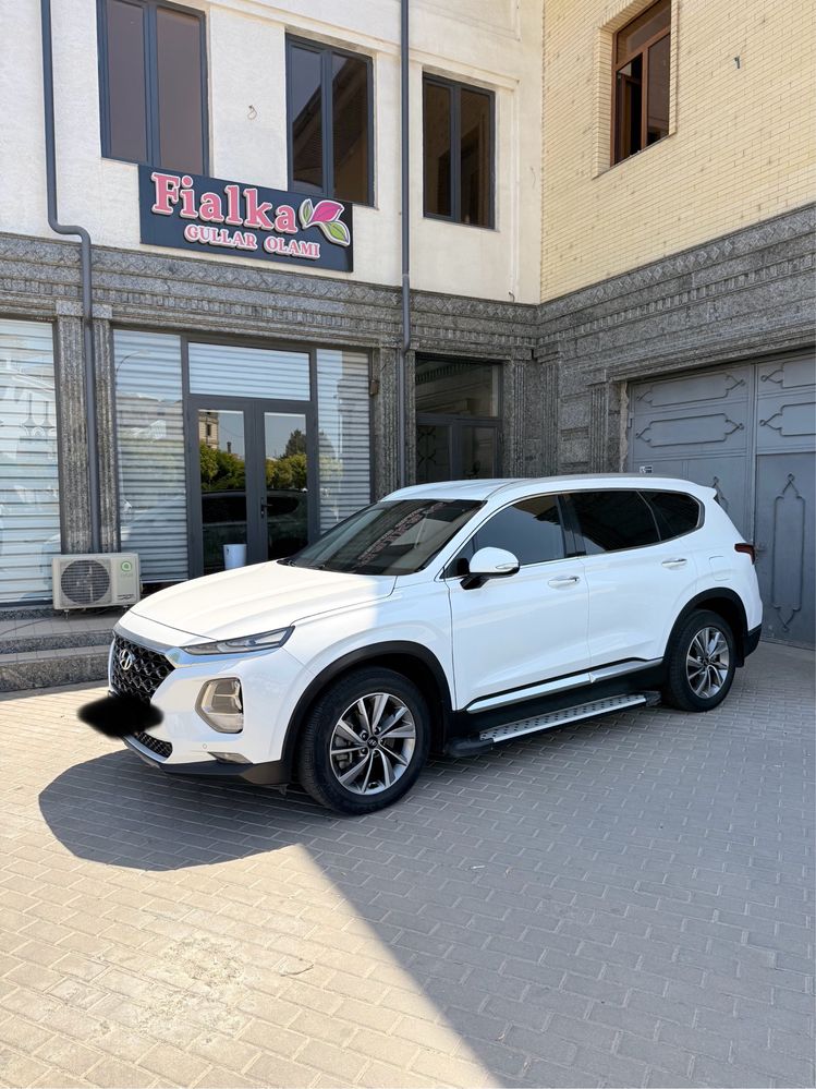 Hyundai (xunday) Santafe 2020 sotiladi.