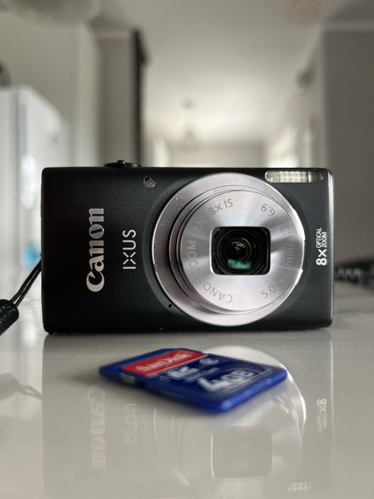 Canon IXUS 132 Camera Digitala