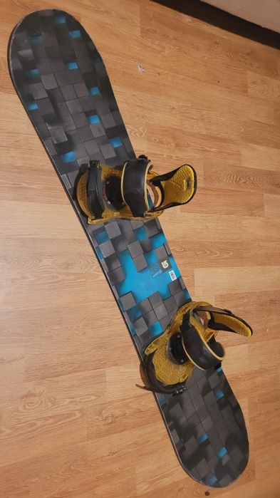 Placa snowboard Burton 155 cu legături Burton 3D