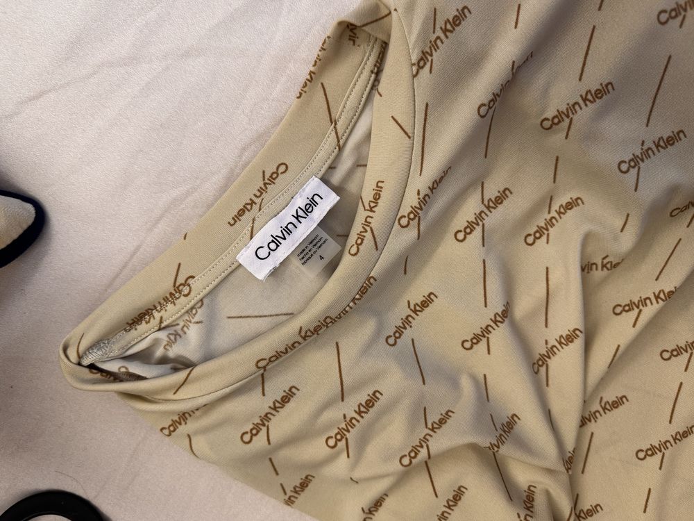 Рокля Calvin Klein