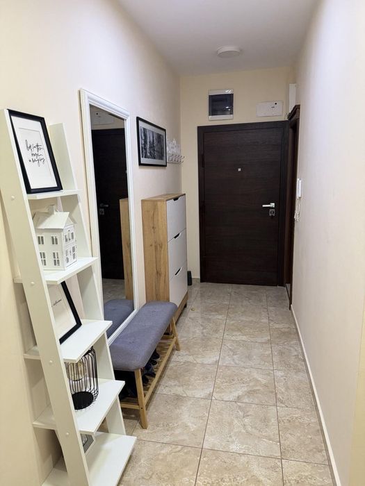 Дава се под наем Тристаен апартамент в Пловдив, Младежки Хълм - 122 кв.м за 1000 € - Снимка #5