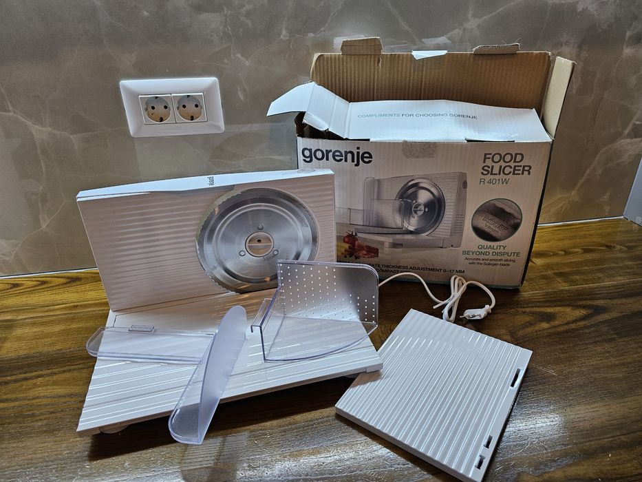 Cuțit electric Gorenje / Nou