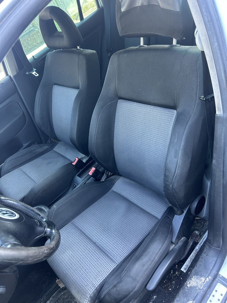 Голф 4 1,9тди 101кс на части/vw golf 4 1,9tdi 101ks na chasti