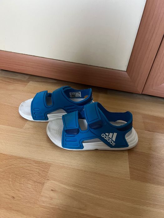Детски сандали Adidas