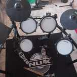 Продам Nux dm210