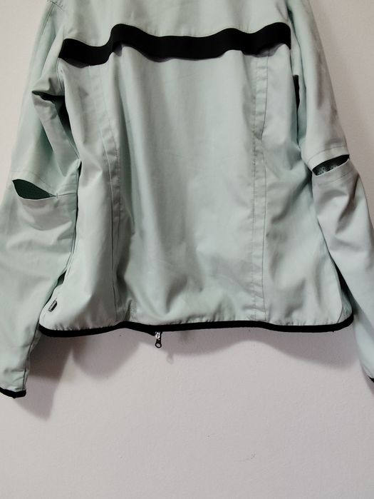 Nike jacheta sport  S