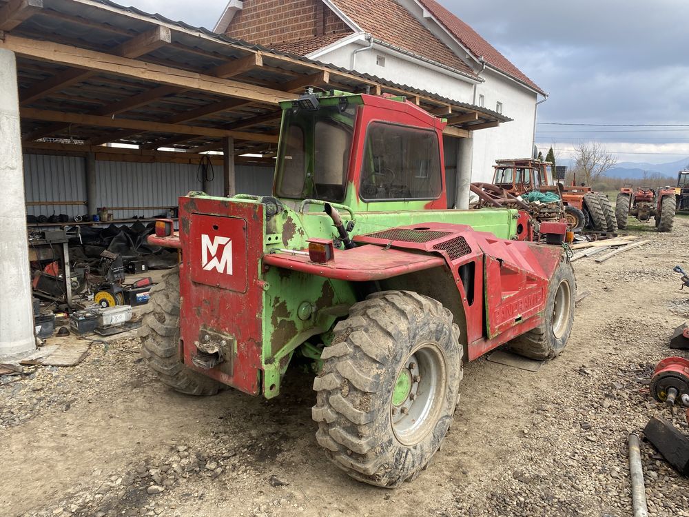 Manitou telescopic marca Merlo