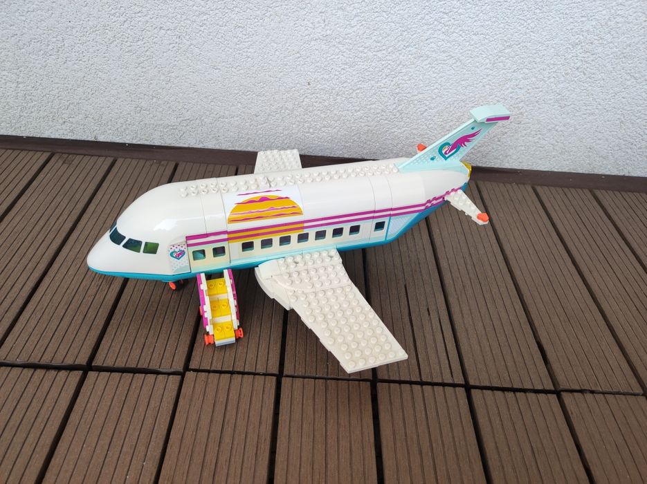 Două seturi de lego