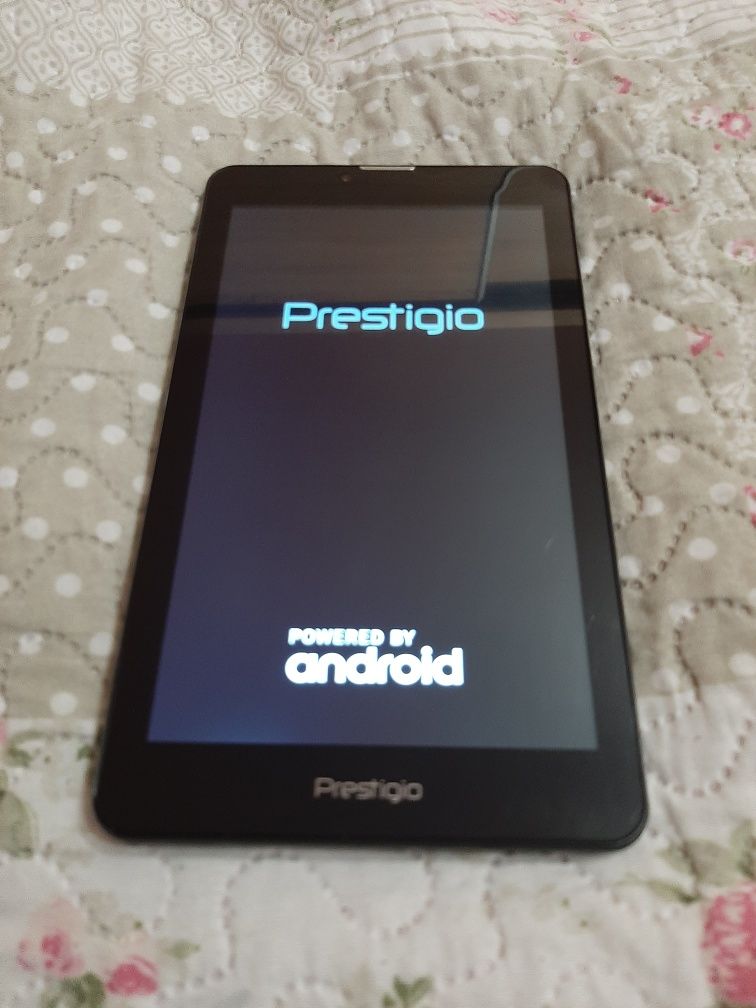 Prestigio Grace 3157 4G, черен цвят