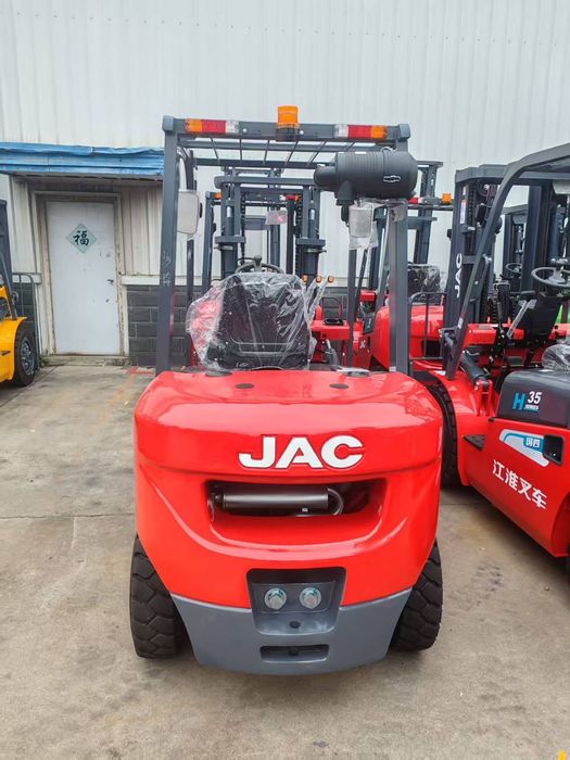 Кара JAC  2025..