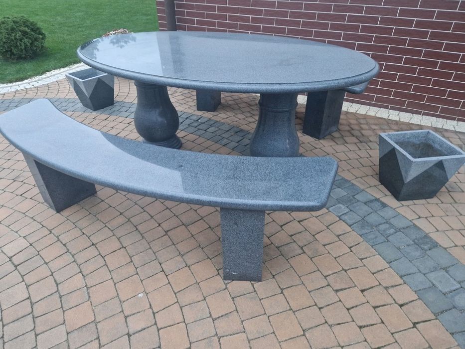 Set gradina Masa din granit cu doua banci pentru exterior