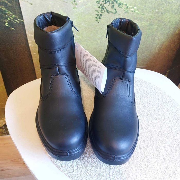 Кубинки и боти, Българско производство от естествена кожа, 44ти номер