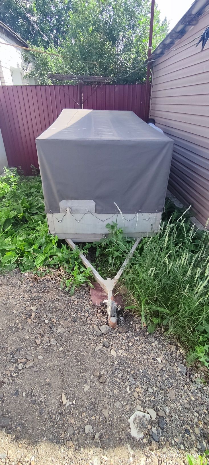 Продам прицеп срочно