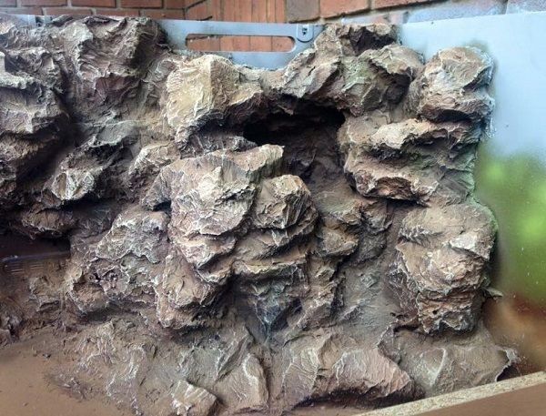 Водопад из искусственного камня