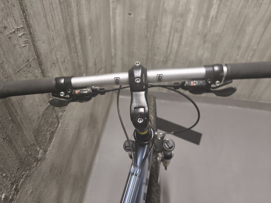 Bicicleta MTB Giant Custom proiect personal