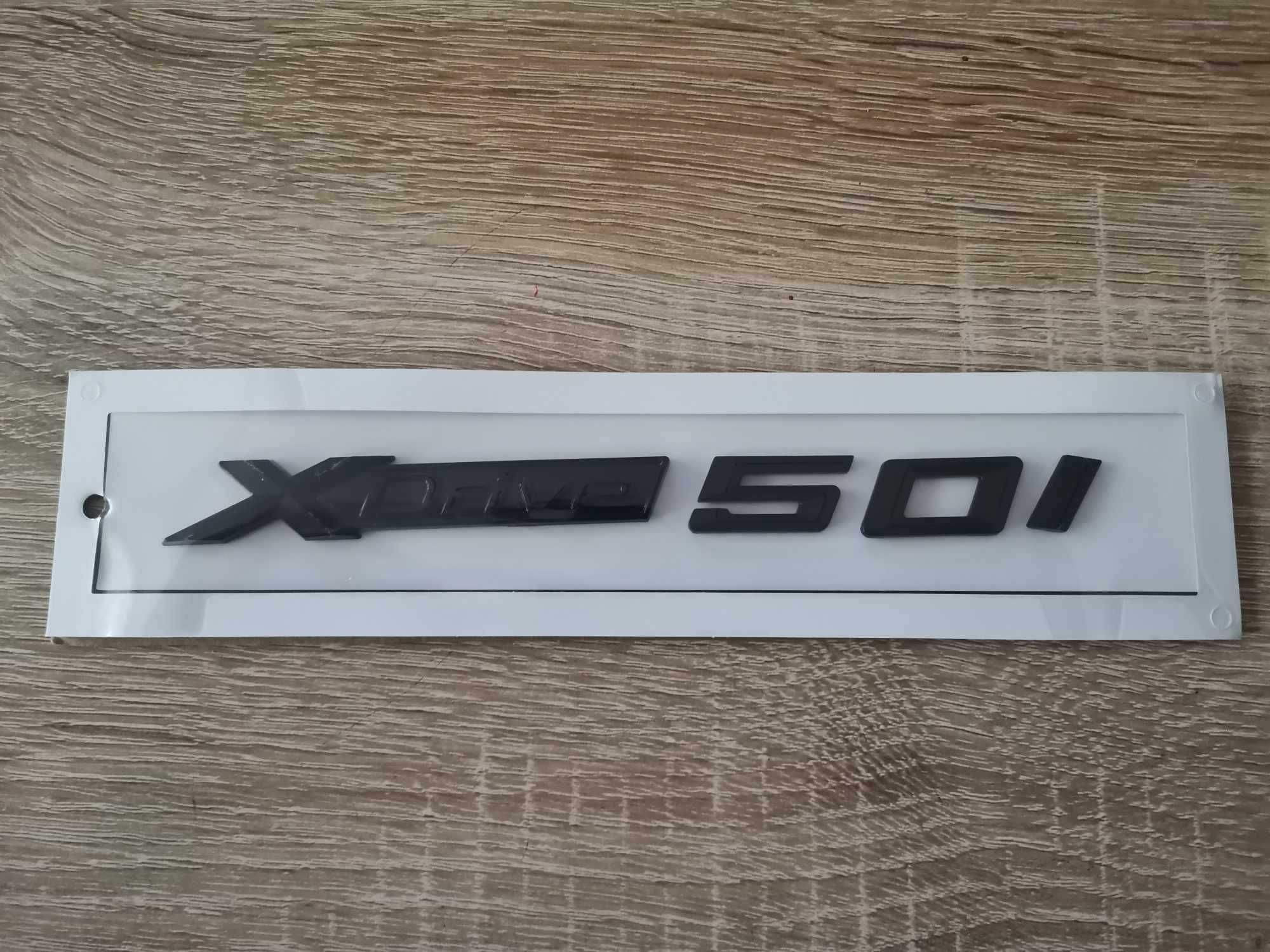 черен надпис BMW Xdrive 50i