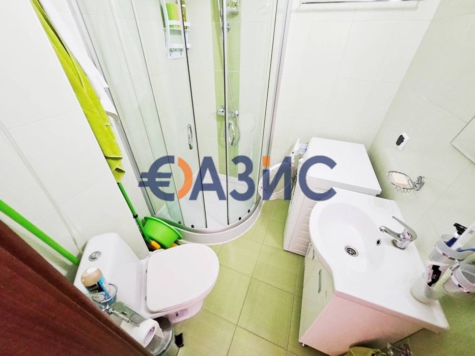 Продава се Двустаен апартамент в к.к. Слънчев бряг - 60 кв.м за 934 €/кв.м - Снимка #8