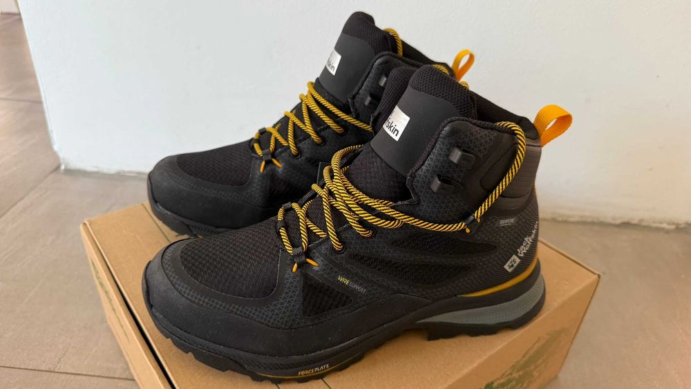 Bocanci Jack Wolfskin Force Striker Texapore Mid (barbati, marimea 41)