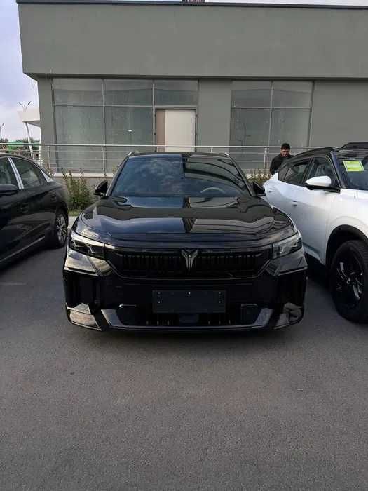 Voyah Free Hybrid naqt va rassrochka