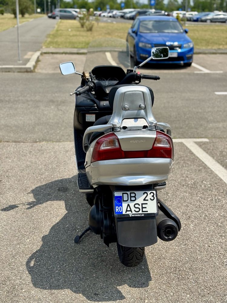 Suzuki Burgman 400