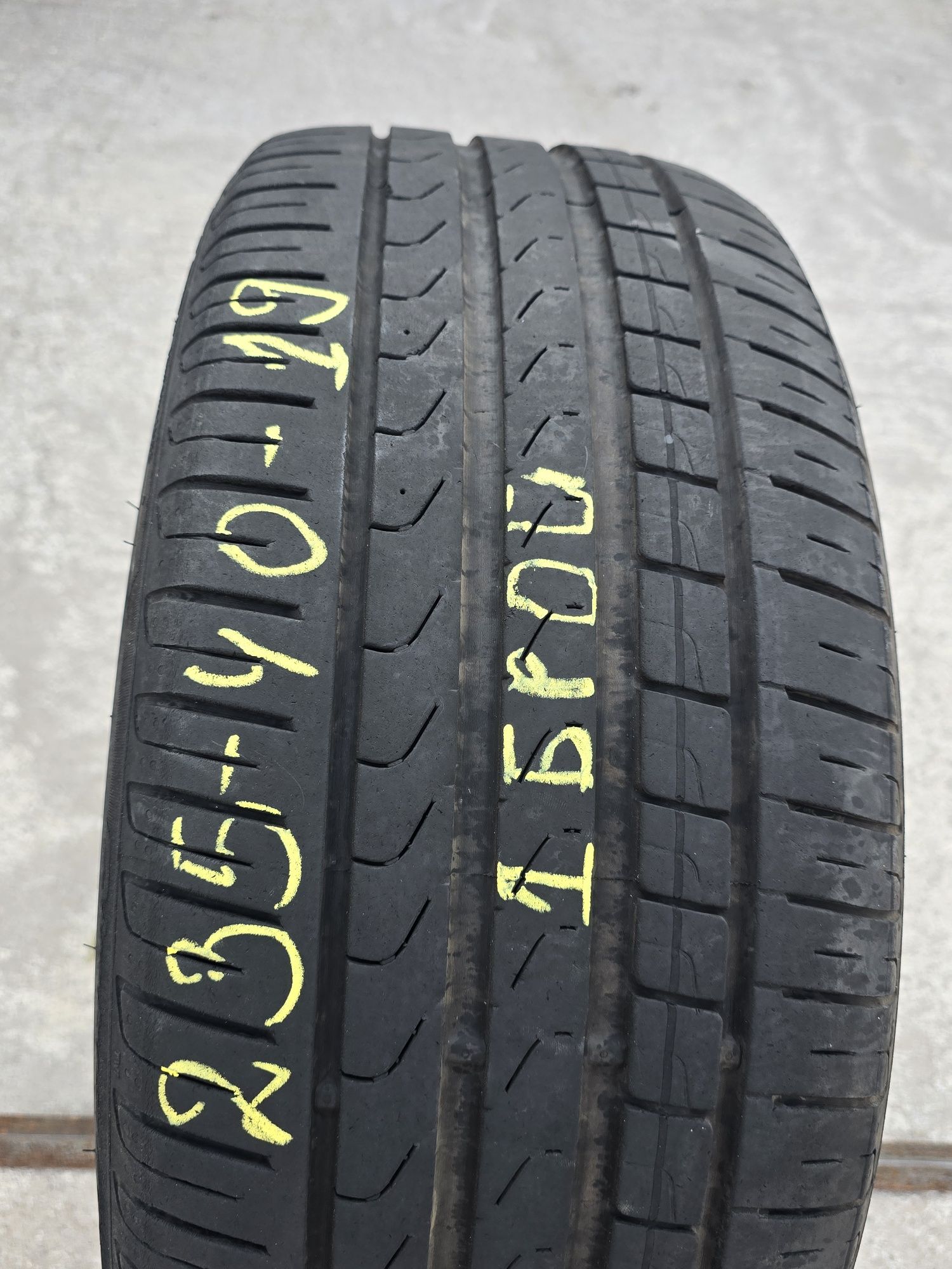 1 Брой Гума 235/40/19 Pirelli 5,2mm 21dot