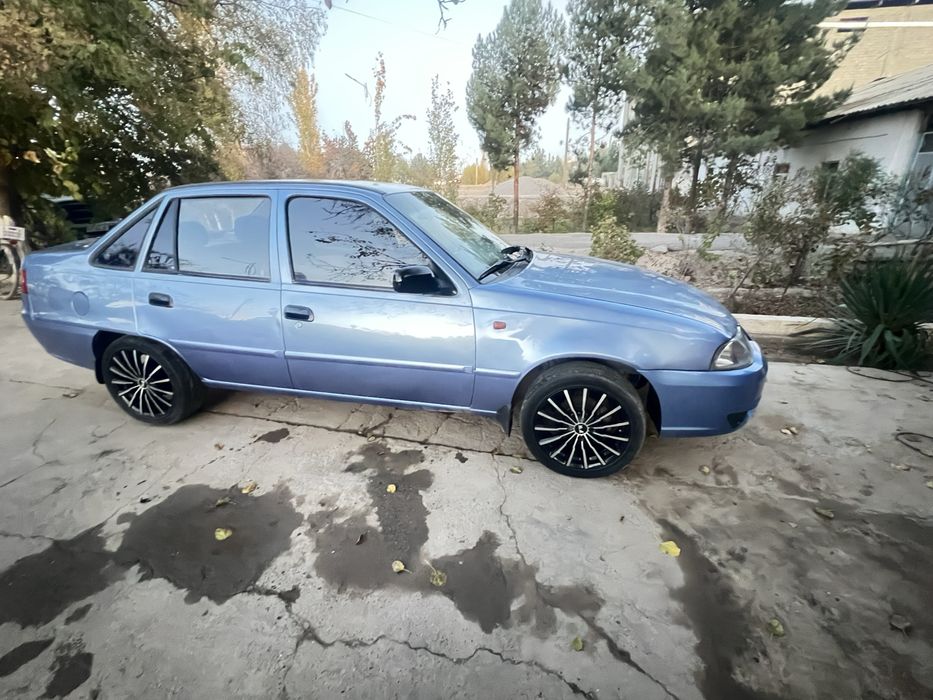 Nexia 2 сотилади мотор 1.6