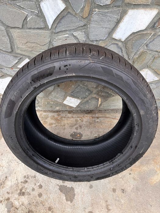 4xAnvelope iarna 245/45/R18 utilizate foarte putin