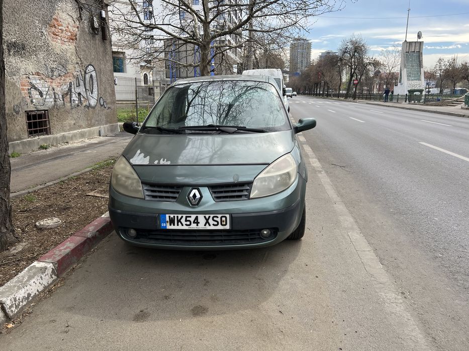 Dezmembrez Renault scenic 1.6 16 V