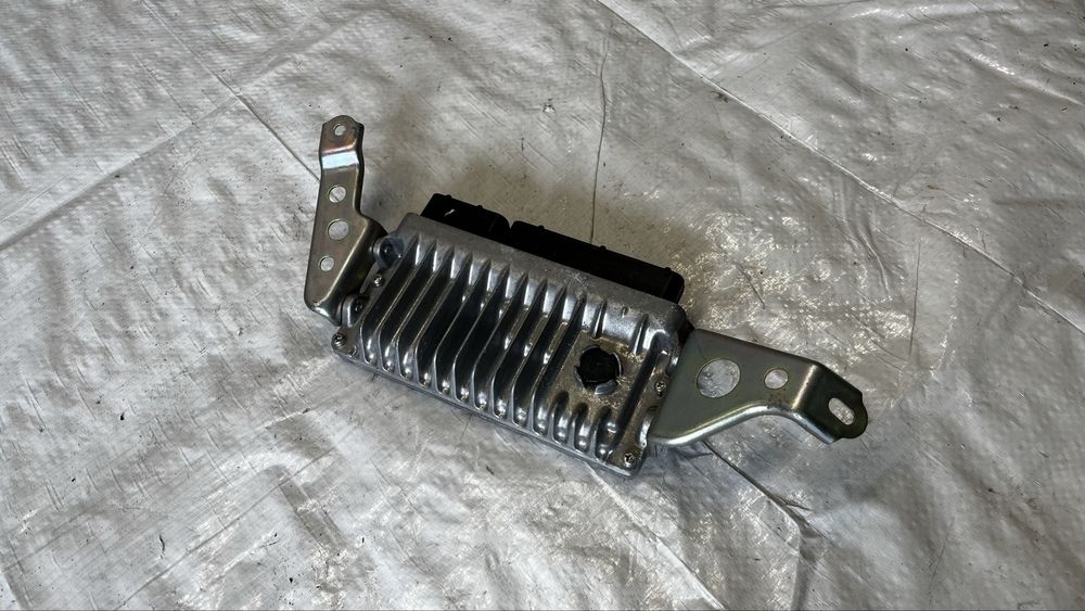 Toyota Yaris ECU компютър