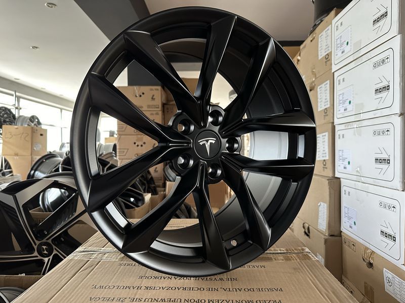 18цола Tesla Y Тесла 3 5x114.3