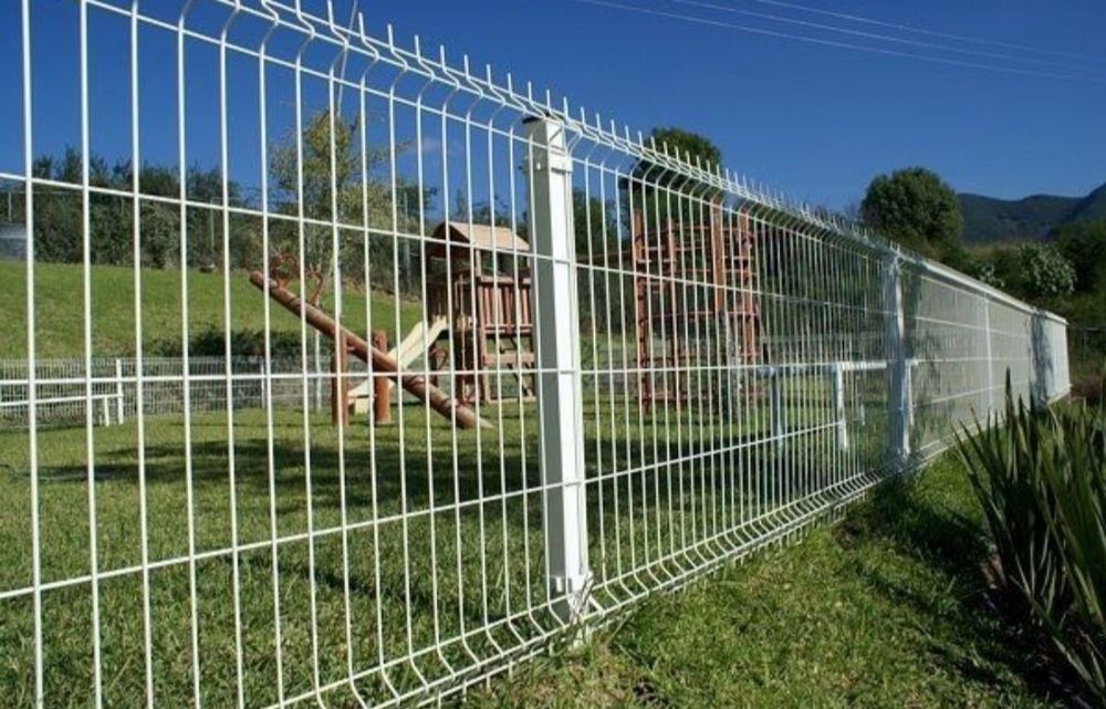 Vând  garduri din plasa burdurata