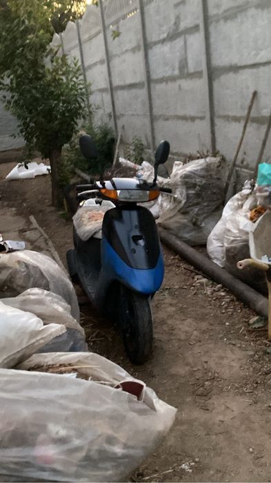 Продам скутер торг есть