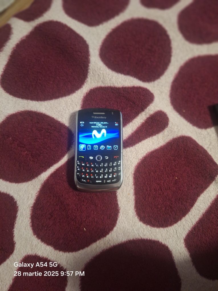 Blackberry 9300  cred:)