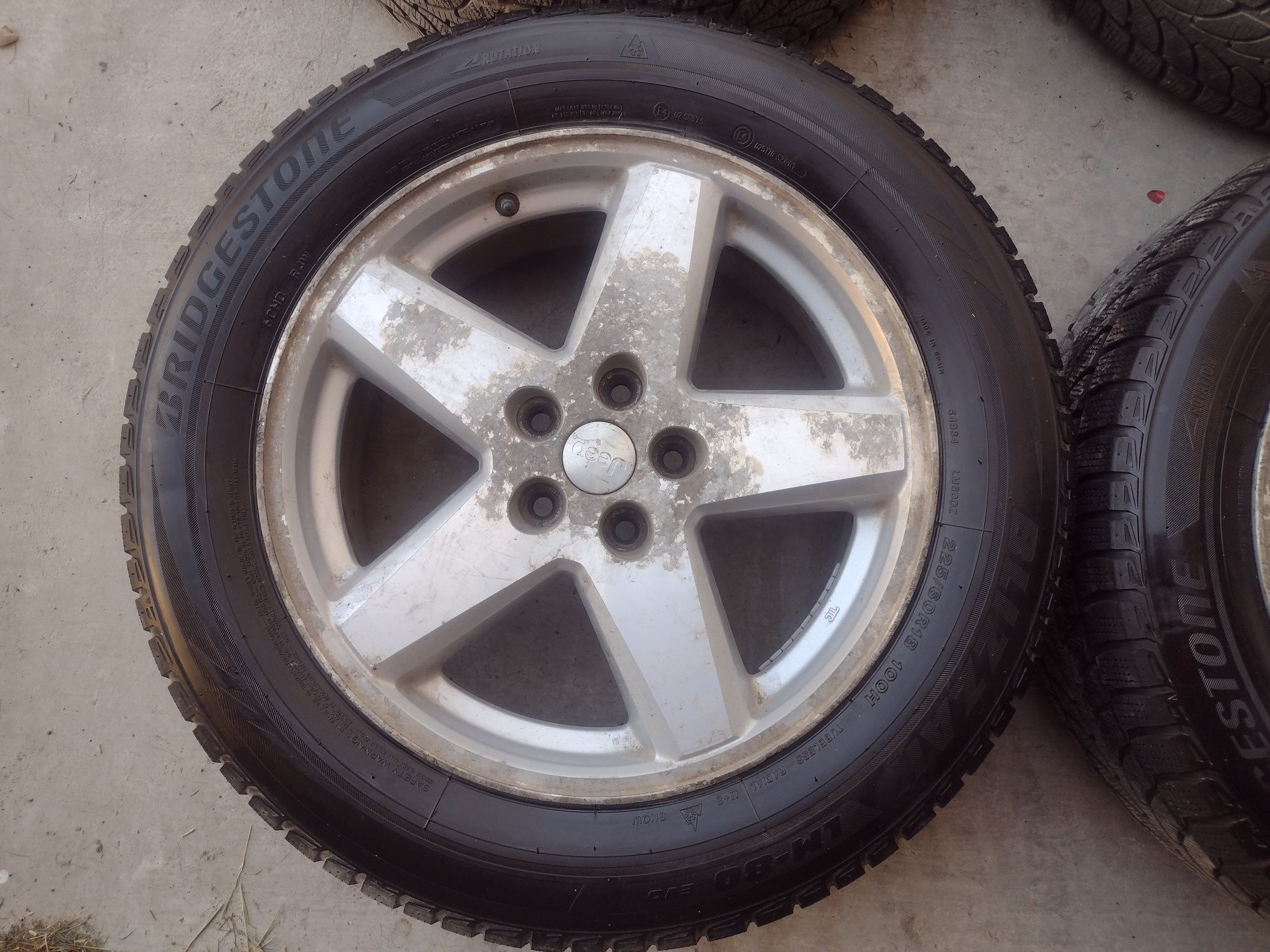 Джанти и гуми Jeep 18"  5x114.3