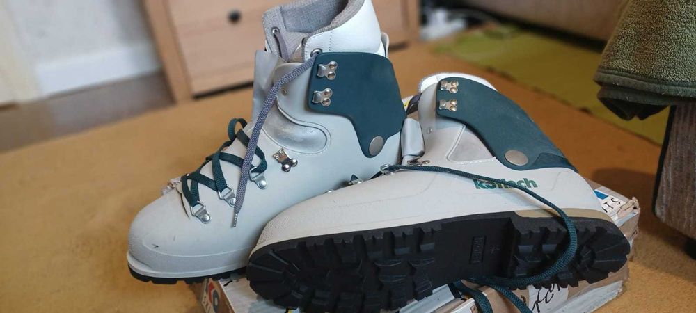 Vand bocanci de iarna Koflach